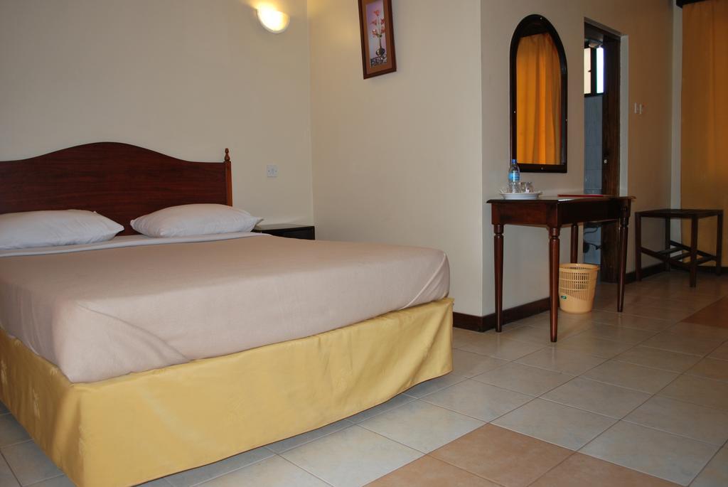 Parkview Inn Moshi Oda fotoğraf
