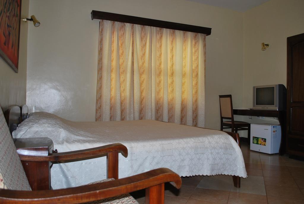 Parkview Inn Moshi Oda fotoğraf